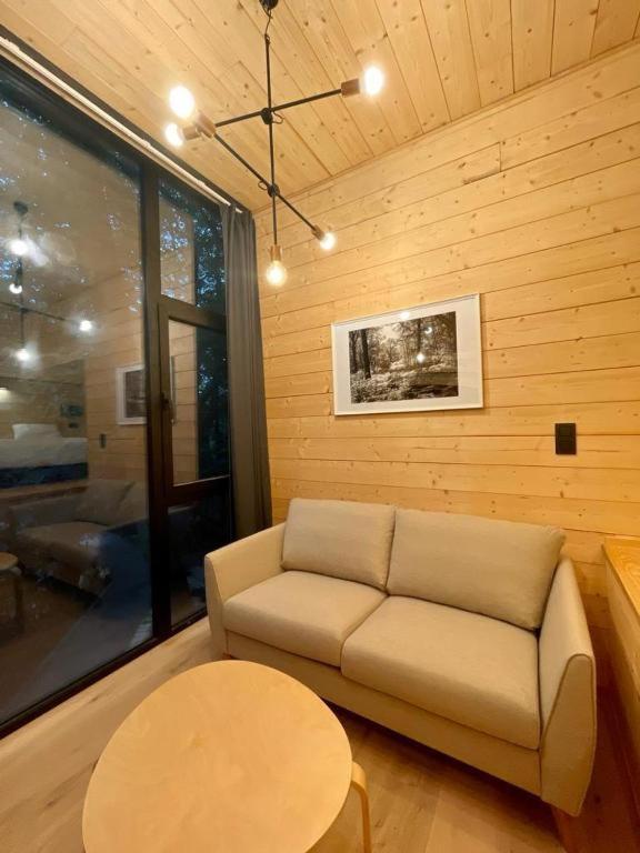 Utopia Village - Art & Nature Lodges Монс Екстер'єр фото